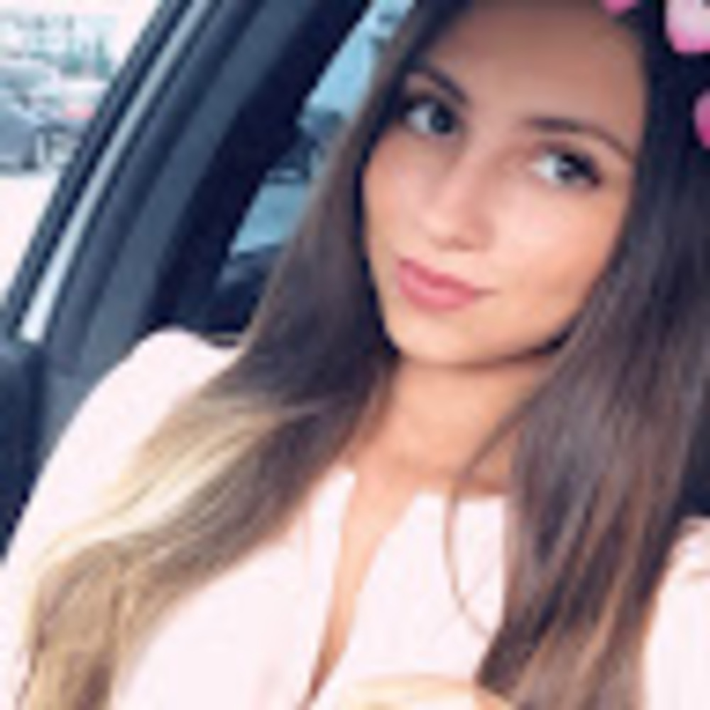 Meet your Posher, Natalie